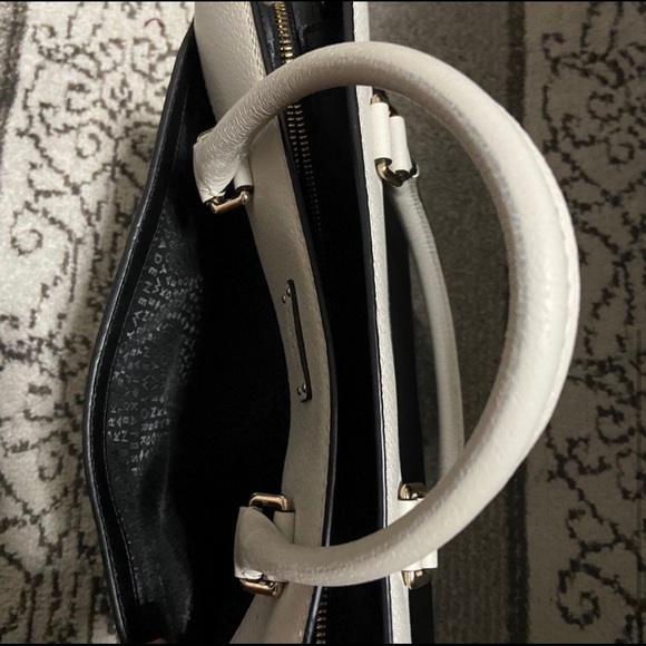 Kate Spade Black & White Medium Handbag (no strap) - Picture 4 of 5